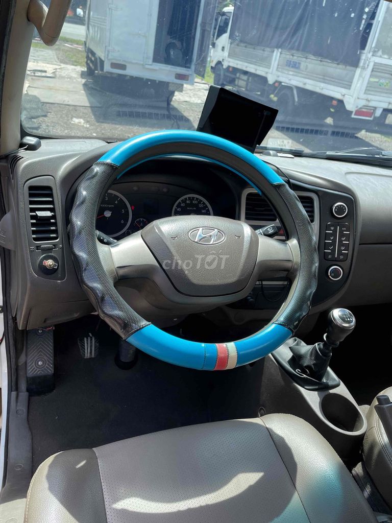 Bán Hyundai H150 thùng kín đời 2021 rất mới. Mua bán Xe tải, xe ben tại Thành phố Biên Hòa Đồng Nai được đăng bởi NGUYEN HOANG hình 12
