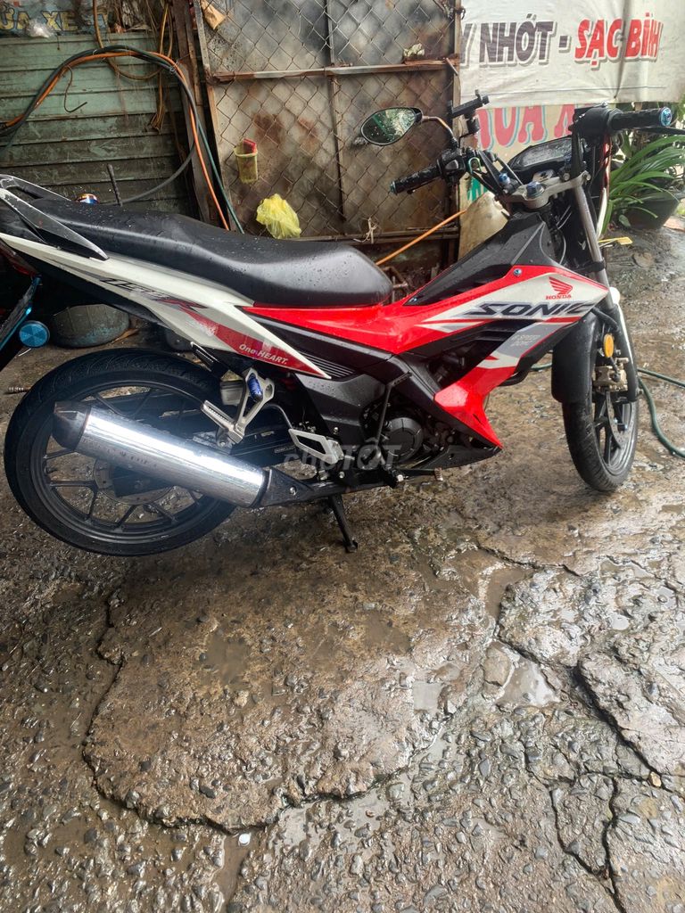 Cần bán xe sonic. Mua bán Xe máy tại Quận Bình Tân Tp Hồ Chí Minh được đăng bởi Dung Le hình 2