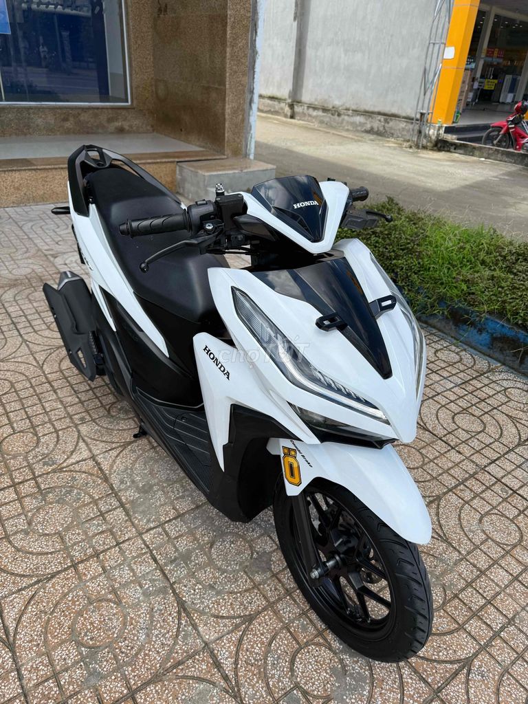 Vario 125 2021 nhập indo màu trắng đen.. Mua bán Xe máy tại Quận Ô Môn Cần Thơ được đăng bởi Trần Tùng hình 2