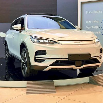 BYD Sealion 8