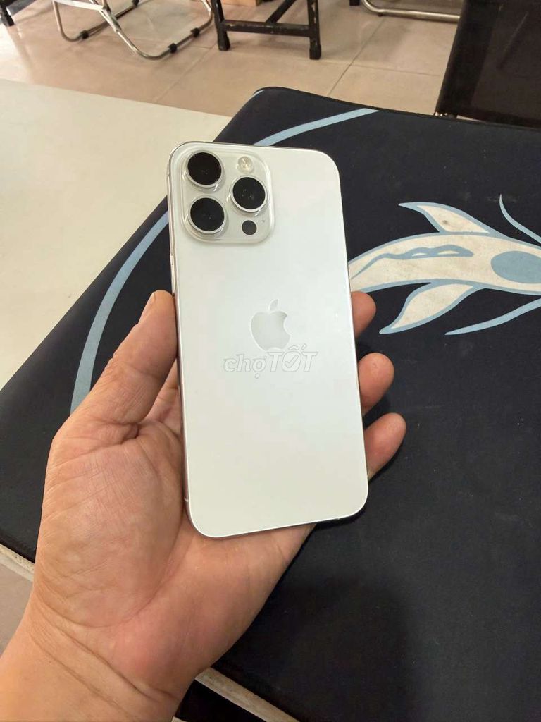 Apple iPhone 15 Pro Max 512GB Trắng Mỹ 100%. Mua bán Điện thoại tại Quận Bình Thạnh Tp Hồ Chí Minh được đăng bởi Hoàng Giang hình 1