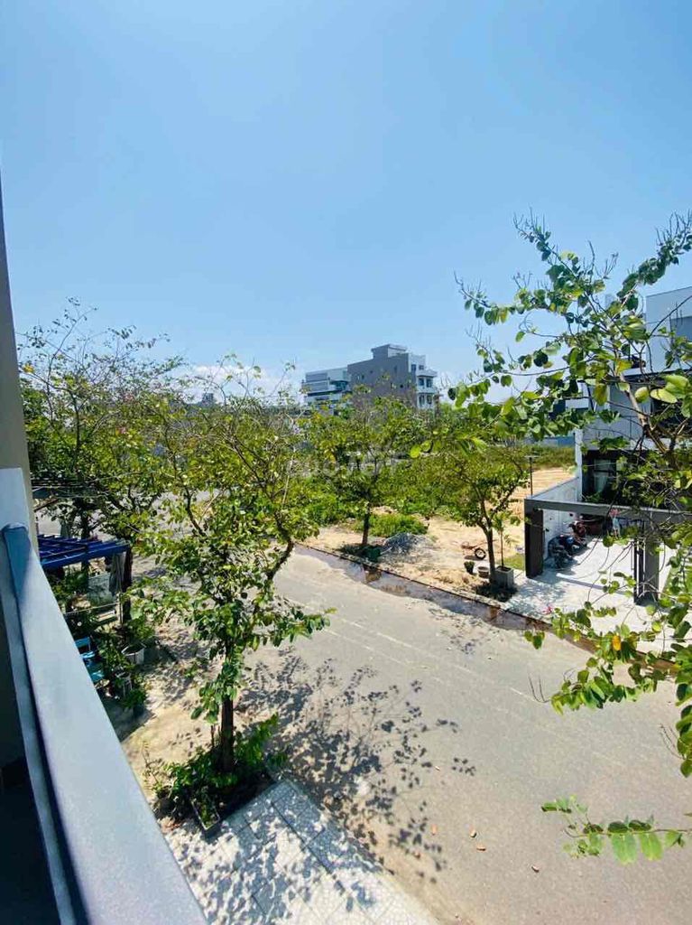 Cho thuê căn hộ 1PN khu đô thị FPT gần trường Đại học FPT