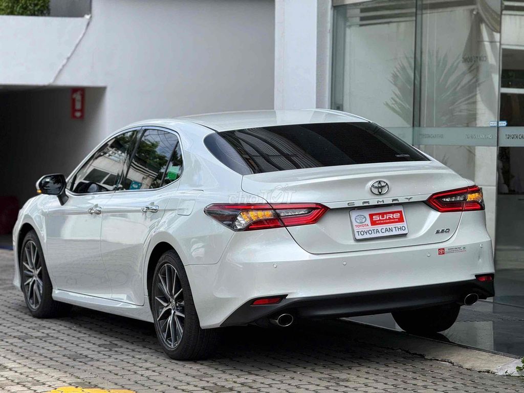 Toyota Camry 2023 2.5Q - tặng 100% trước bạ. Mua bán Ô tô tại Quận Cái Răng Cần Thơ được đăng bởi TOYOTA SURE CẦN THƠ XE QUA SỬ DỤNG CHÍNH HÃNG hình 3