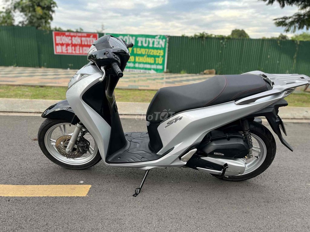 ✔️ Sh125i dk2018 máy móc nguyên Zin ko lỗi .. Mua bán Xe máy tại Thành phố Long Khánh Đồng Nai được đăng bởi Duy Linh Xe Máy Chợ Long Khánh  hình 4