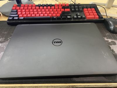Bán Laptop Dell E7470 i5 6th/8/256/14 98%