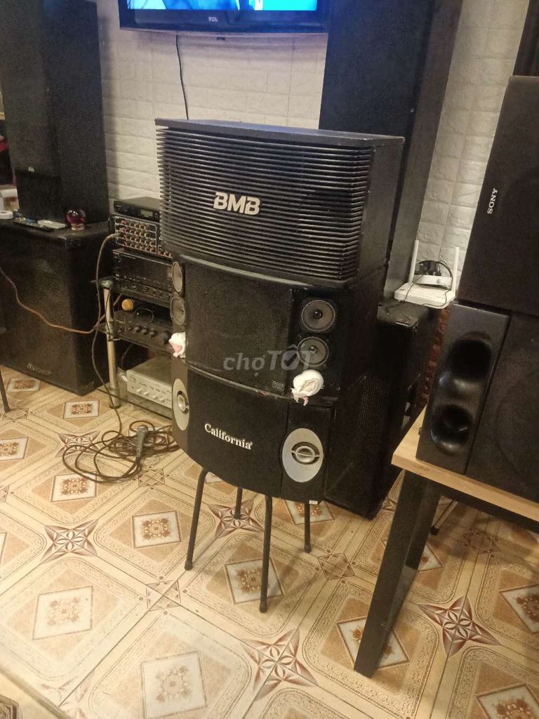 Loa karaoke BMB bass 25 Nhật Bản. Mua bán Tivi, Âm thanh tại Quận Đống Đa Hà Nội được đăng bởi ANH DŨNG hình 1