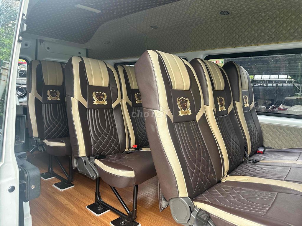 Ford Transit 2023 - 77000km. Mua bán Ô tô tại Quận Bình Tân Tp Hồ Chí Minh được đăng bởi Lê Văn hình 12