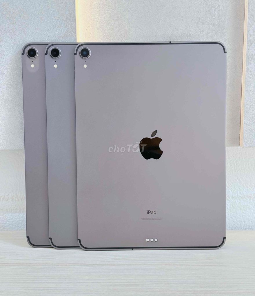 iPad Pro 2018 64GB Gray 5g Máy Đẹp. Mua bán Máy tính bảng tại Quận Thanh Khê Đà Nẵng được đăng bởi Thiện Lê TShop 16 Lê Đình Lý hình 1