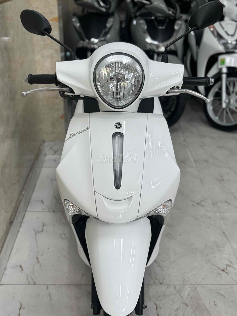 Janut khoá ga đời 2020 màu trắng đen 43E1-585.97. Mua bán Xe máy tại Quận Sơn Trà Đà Nẵng được đăng bởi Minh Dũng bán trả góp 136 vân đồn  hình 2