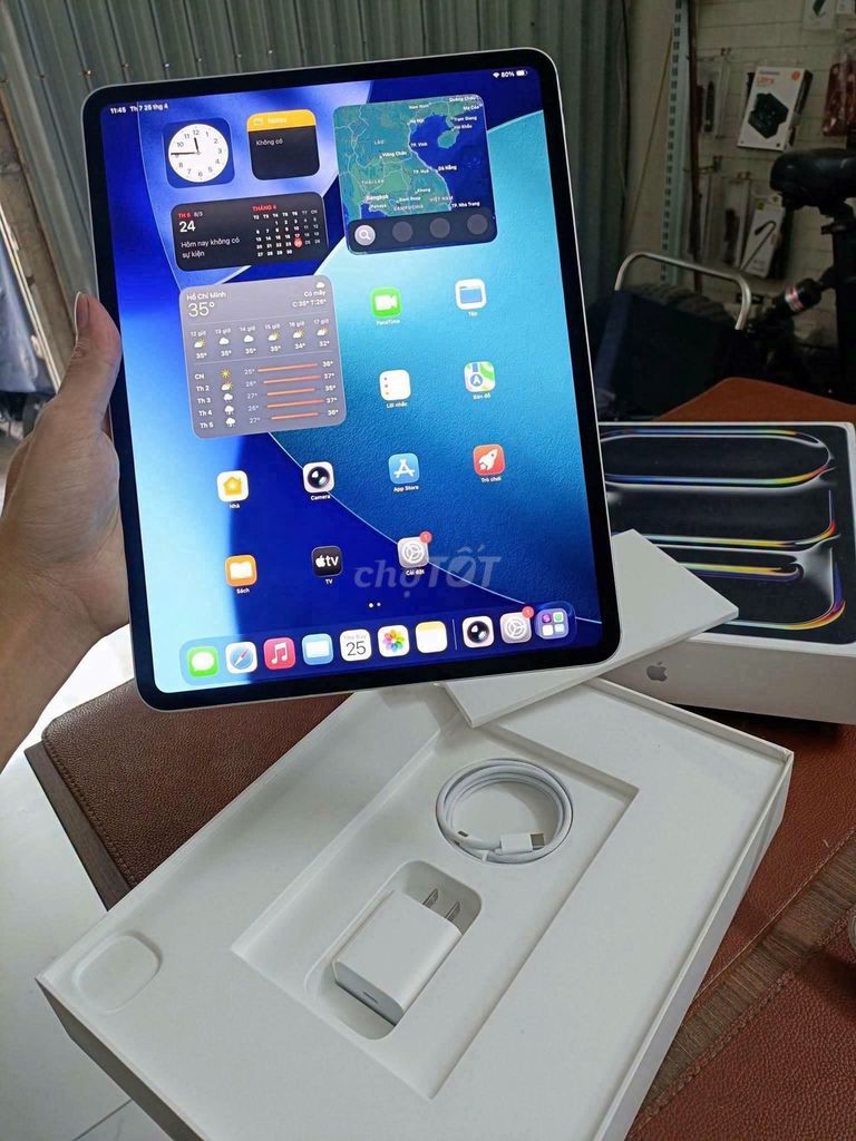  iPad Pro m4 13inch 256G bản 5G màu silver openbox. Mua bán Máy tính bảng tại Quận Thanh Khê Đà Nẵng được đăng bởi TT PHONE hình 1