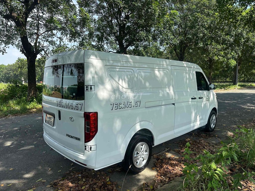 2025 - 5400km. Mua bán Ô tô tại Thành phố Dĩ An Bình Dương được đăng bởi ADC Furniture hình 1