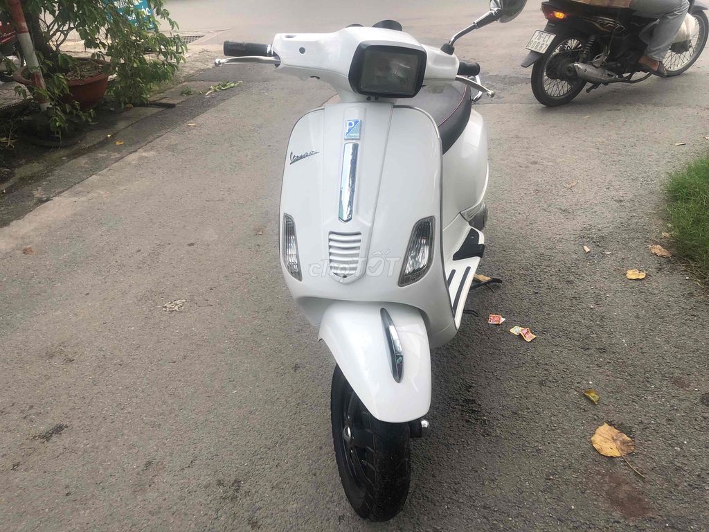 Bán xe Piaggio LXs 2012. Mua bán Xe máy tại Huyện Hóc Môn Tp Hồ Chí Minh được đăng bởi xe ga Phát Lộc hình 3