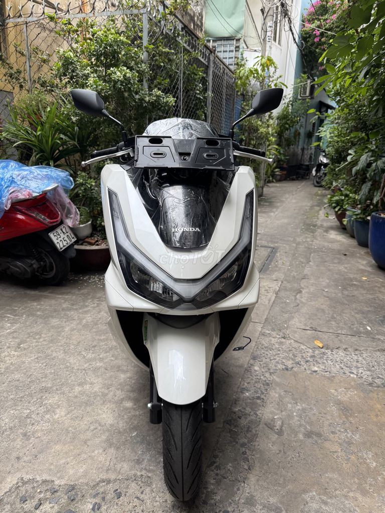 PCX 160i ABS HSTC model 2025 mới nhất. Mua bán Xe máy tại Quận Tân Phú Tp Hồ Chí Minh được đăng bởi N B hình 2