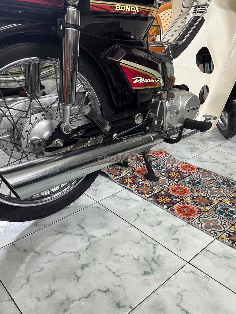 Dream II Thái Zin, có sơn lai dàn áo, odo 19.000km. Mua bán Xe máy tại Thị xã Gò Công Tiền Giang được đăng bởi Thanh Tùng hình 12