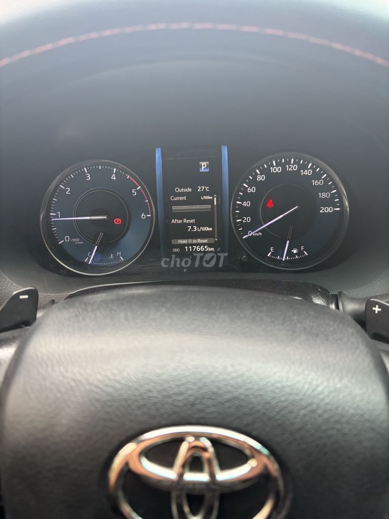 Toyota Fortuner 2022 2.4L 4x2 AT - 180000 km. Mua bán Ô tô tại Quận Sơn Trà Đà Nẵng được đăng bởi Kem Ngô hình 2