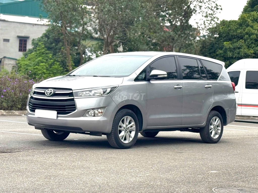 Toyota lnnova 2.0 MT Sx 2019