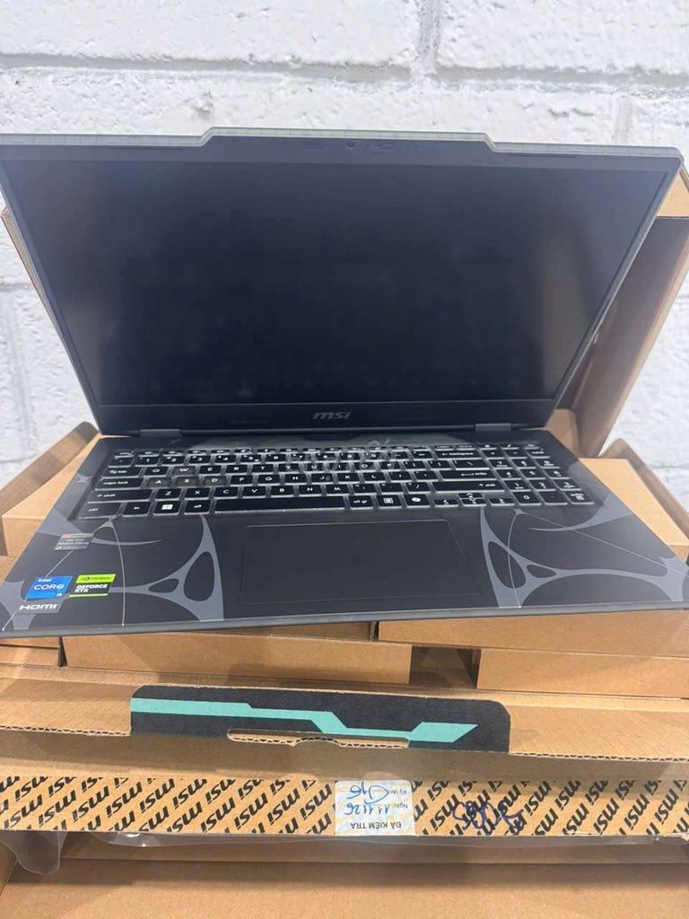 MSI Cyborg 15 Intel Core Đen. Mua bán Laptop tại Thị xã Bến Cát Bình Dương được đăng bởi Tu Felix hình 1