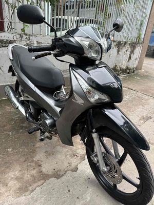 Future Fi 2015 mâm đĩa. Xám ghi. BSTP chính chủ. Mua bán Xe máy tại Quận Bình Thạnh Tp Hồ Chí Minh được đăng bởi Lê Nhân