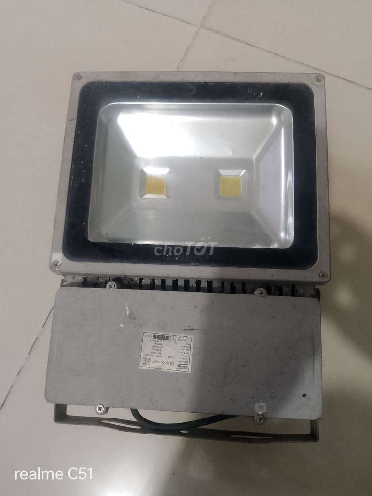Đèn pha LED 100W Trắng. Mua bán Đèn tại Quận Cái Răng Cần Thơ được đăng bởi Truongbakhan hình 1