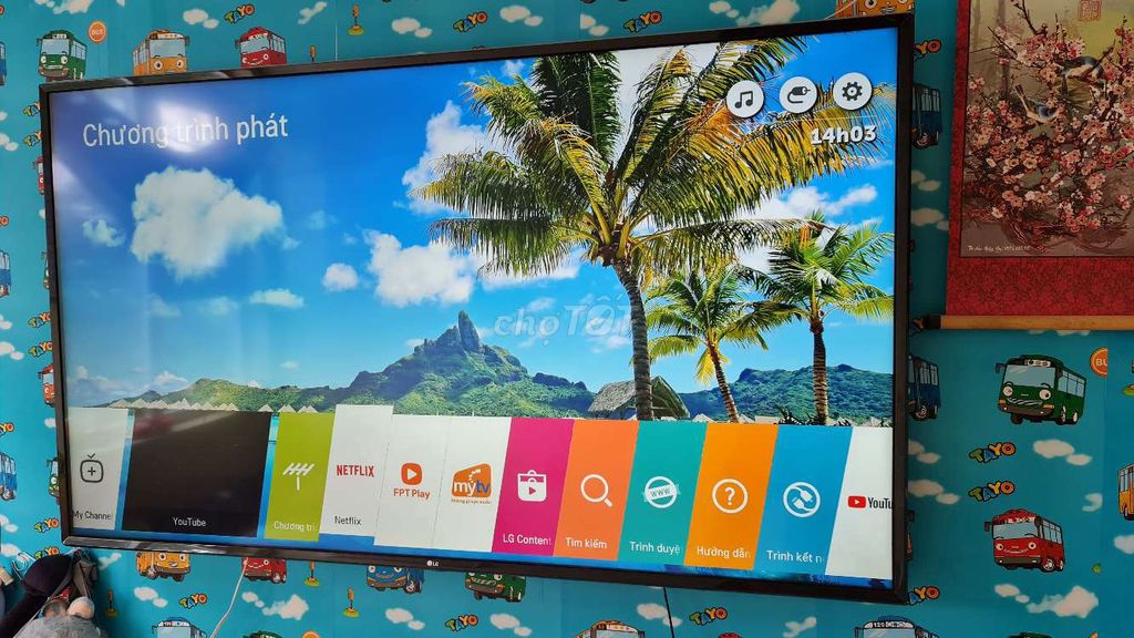 Tivi LG 65IN còn mới sử dụng tốt dư cần pass