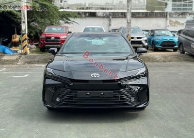 Xe Toyota Camry 2.0Q 2025 - 1 Tỷ 160 Triệu. Mua bán Ô tô tại Quận Cầu Giấy Hà Nội được đăng bởi Ms Hà