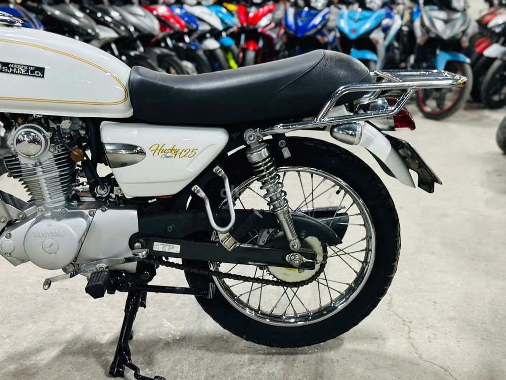 XE MÁYTHANHTÙNG_HUSKY 125 ĐEN NGUYÊN BẢN CHÍNH CHỦ. Mua bán Xe máy tại Quận Nam Từ Liêm Hà Nội được đăng bởi THANH TÙNG hình 6