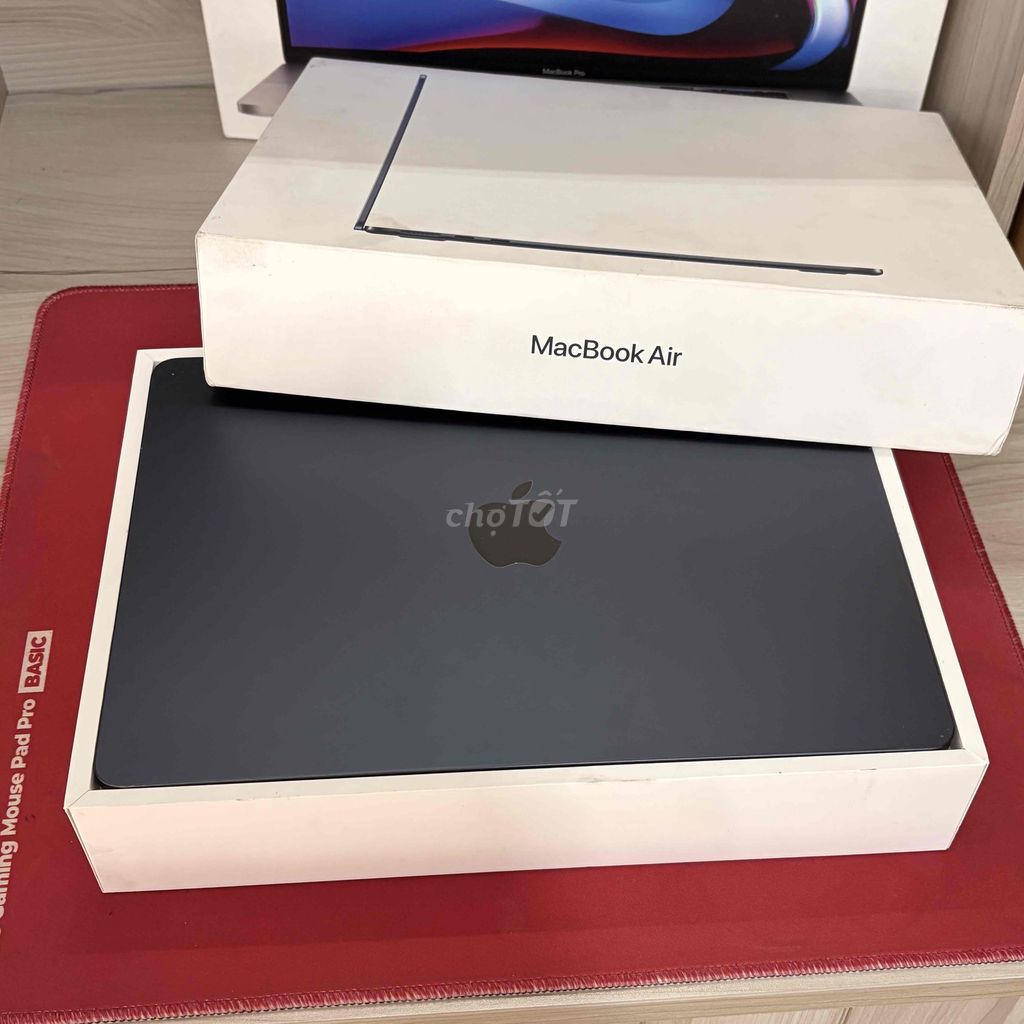 Apple MacBook Air M2 13 inch 16GB/256GB. Mua bán Laptop tại Quận Bình Thạnh Tp Hồ Chí Minh được đăng bởi Mac Hiền 50 Nguyễn Cửu Vân hình 1