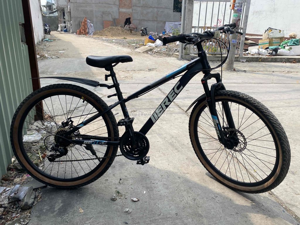 Xe đạp thể thao IEREC Đen Rất mới. Mua bán Xe đạp tại Quận Bình Tân Tp Hồ Chí Minh được đăng bởi Nguyễn Đoàn hình 3