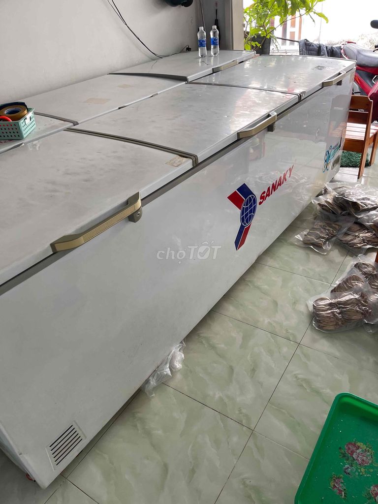 Tủ đông Sanaky VH1399HY3 Inverter 1.300lít. Mua bán Tủ lạnh tại Quận Gò Vấp Tp Hồ Chí Minh được đăng bởi Xanh Nguyễn hình 1