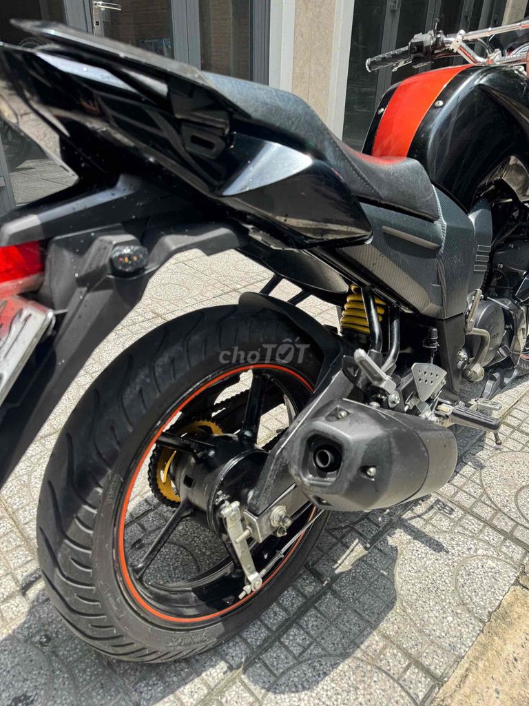 Yamaha FZ S150 2013 родной мотор городской номер