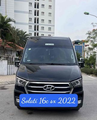 Hyundai Solati Xe khách Số sàn màu Đen