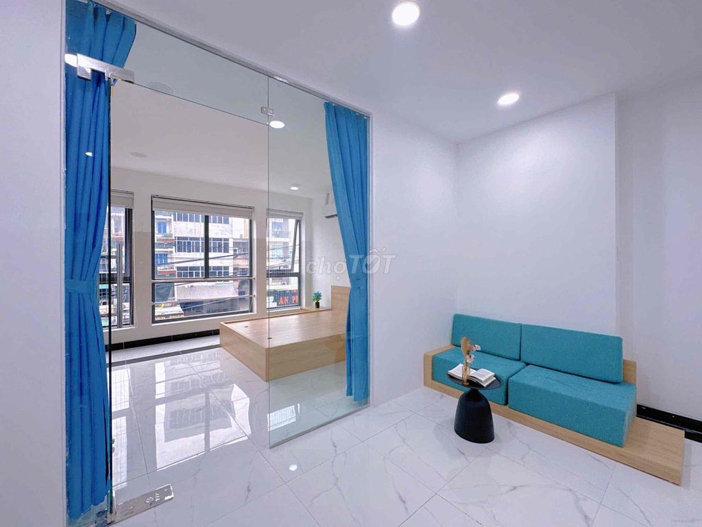 CĂN HỘ 1 PHÒNG NGỦ RỘNG 50m2 MÁY GIẶT RIÊNG THANG MÁY SÂN BAY