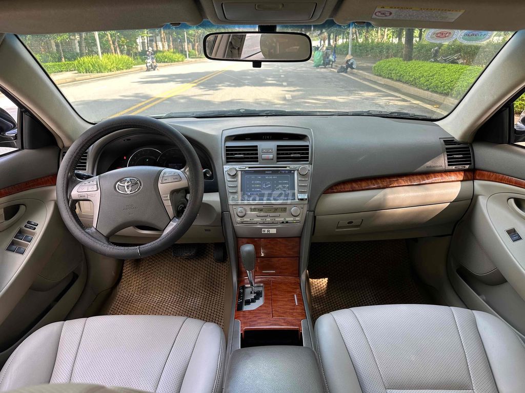 Toyota Camry 2010 2.4G - 150000 km Đen Siêu Mới. Mua bán Ô tô tại Quận Cầu Giấy Hà Nội được đăng bởi Vũ Kiên hình 13