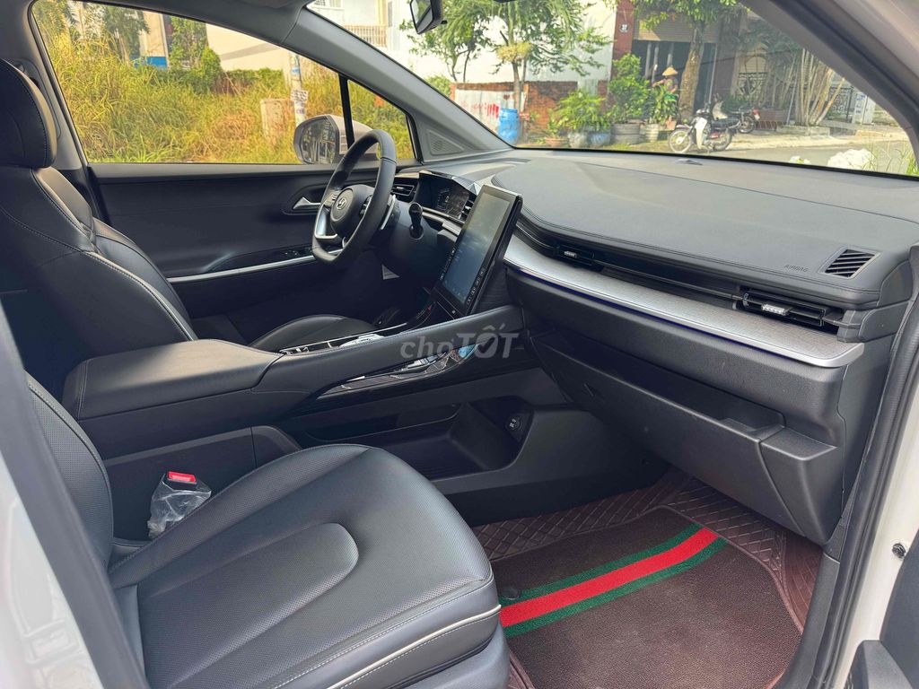 xe gia đình hyundai custin cao cap 2023. Mua bán Ô tô tại Thành phố Dĩ An Bình Dương được đăng bởi Nhìn hình 8