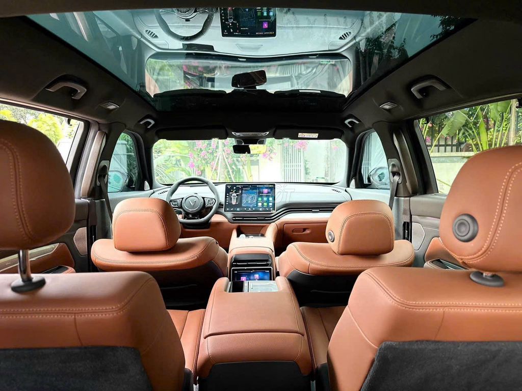 VinFast VF9 2025 giá ưu đãi lên tới 160 triệu. Mua bán Ô tô tại Quận Cẩm Lệ Đà Nẵng được đăng bởi Vinfast Đà Nẵng hình 5