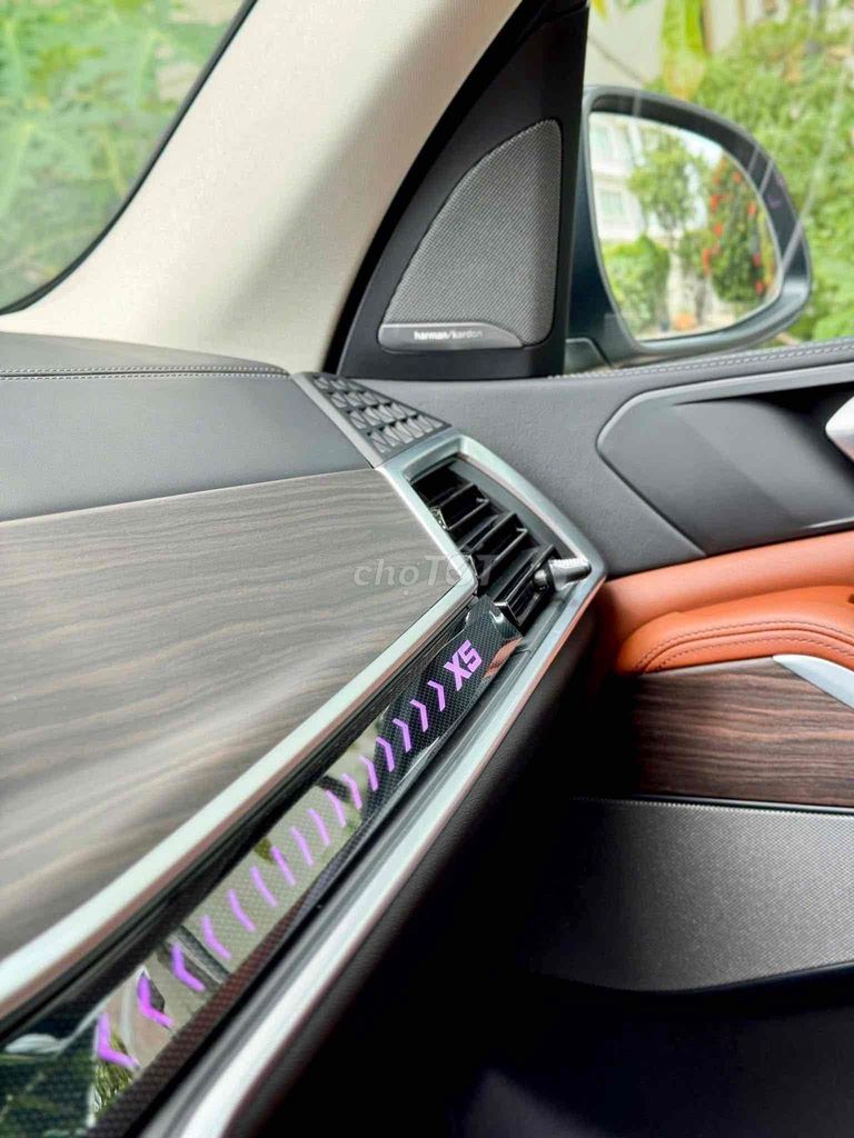 BMW X5 xDrive40i lướt 4.000Km 7 ghế cho gia đình. Mua bán Ô tô tại Quận 1 Tp Hồ Chí Minh được đăng bởi Lưu Thế Hoàng hình 8