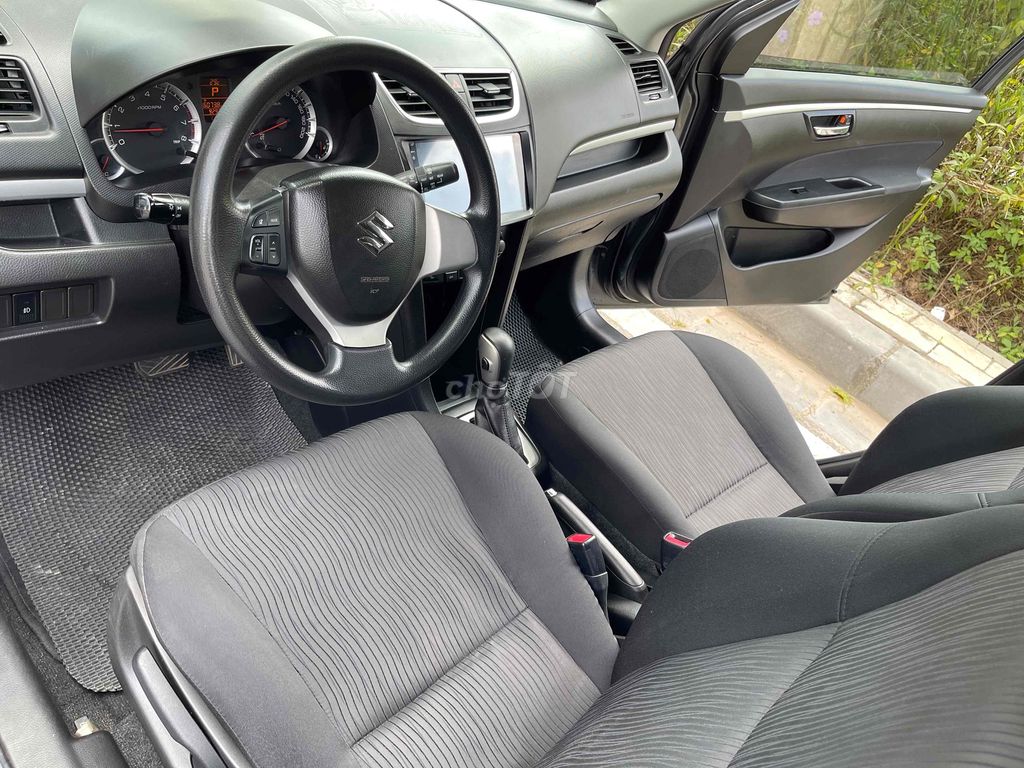 Bán xe suzuki swift sx 2014AT đẹp suất sắc. Mua bán Ô tô tại Huyện Đông Anh Hà Nội được đăng bởi Mo Na Co hình 4