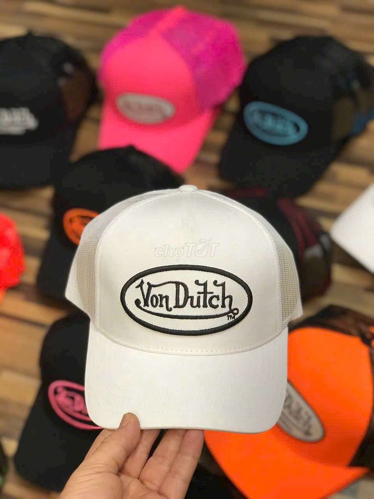 Nón von dutch thương hiệu yêu thích bên mỹ