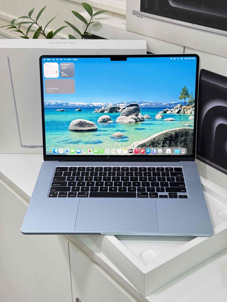 Macbook Air M4 15” 24GB/512GB Sky Blue, zin keng. Mua bán Laptop tại Quận 10 Tp Hồ Chí Minh được đăng bởi Nguyễn Thị Tố Quỳnh hình 1