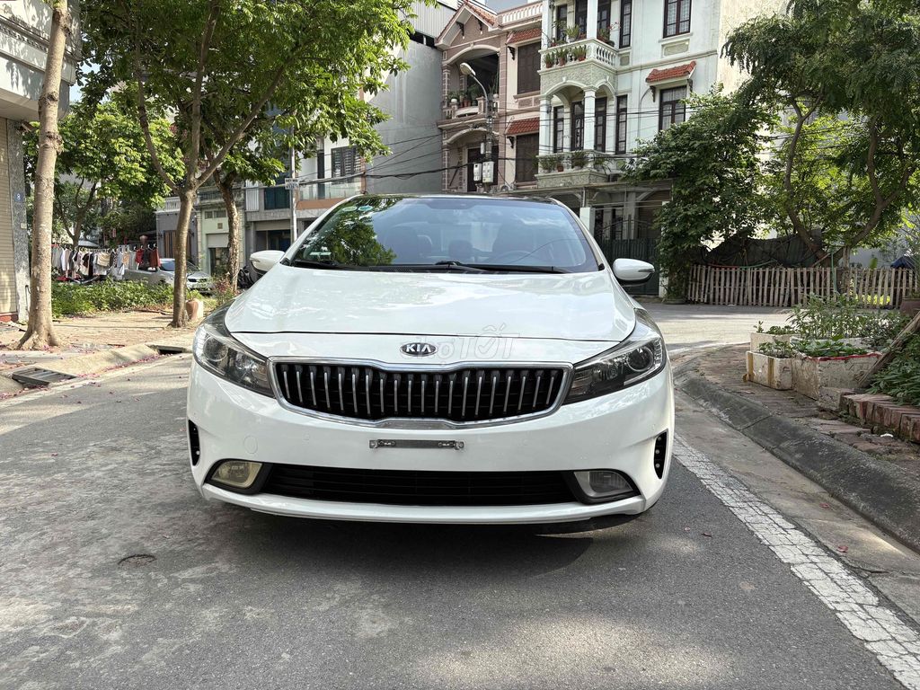 Kia Cerato 2017 1.6 AT - 90000 km. Mua bán Ô tô tại Quận Hai Bà Trưng Hà Nội được đăng bởi Bùi hiển hình 1