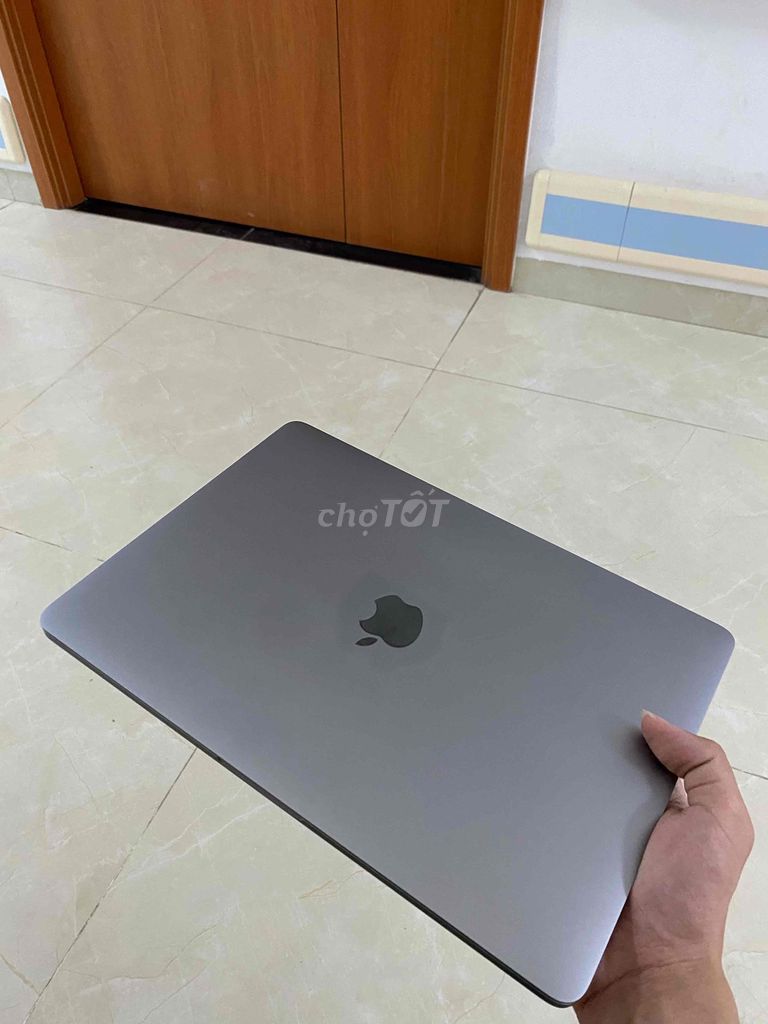 Apple Macbook Pro 2019 i5 16GB/256GB. Mua bán Laptop tại Quận Nam Từ Liêm Hà Nội được đăng bởi Nguyễn Đức Quyền hình 1