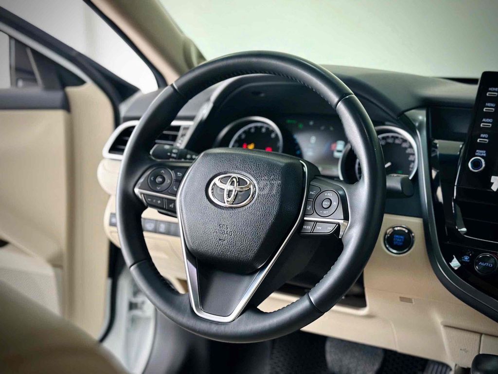 🚘 Toyota Camry 2.0Q 2022 - 1 chủ từ đầu - Siêu Đẹp. Mua bán Ô tô tại Thành phố Thủ Đức Tp Hồ Chí Minh được đăng bởi Tấn Lợi  hình 5
