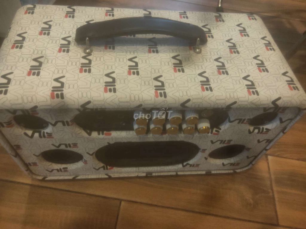 Loa karaoke JBL Boombox 3 Trắng Nháy đèn. Mua bán Tivi, Âm thanh tại Quận Thanh Khê Đà Nẵng được đăng bởi Hung Phan hình 1