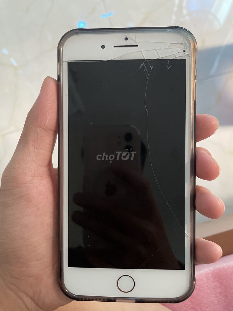 Apple iPhone 7 Plus 32GB Vàng vỡ màn hình . Mua bán Điện thoại tại Thành phố Vĩnh Yên Vĩnh Phúc được đăng bởi Tài Phùng Tấn hình 1