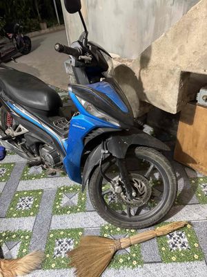 bán xe chính chủ Honda wave rsx 2017. Mua bán Xe máy tại Huyện Lý Nhân Hà Nam được đăng bởi thanh