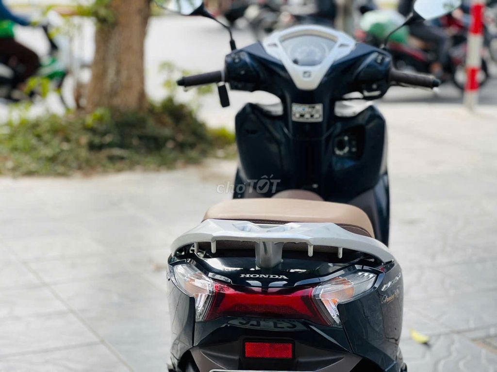 HONDA LEAD 125 XANH TÍM CHÍNH CHỦ BIỂN 29. Mua bán Xe máy tại Quận Nam Từ Liêm Hà Nội được đăng bởi Hải Hùng hình 4