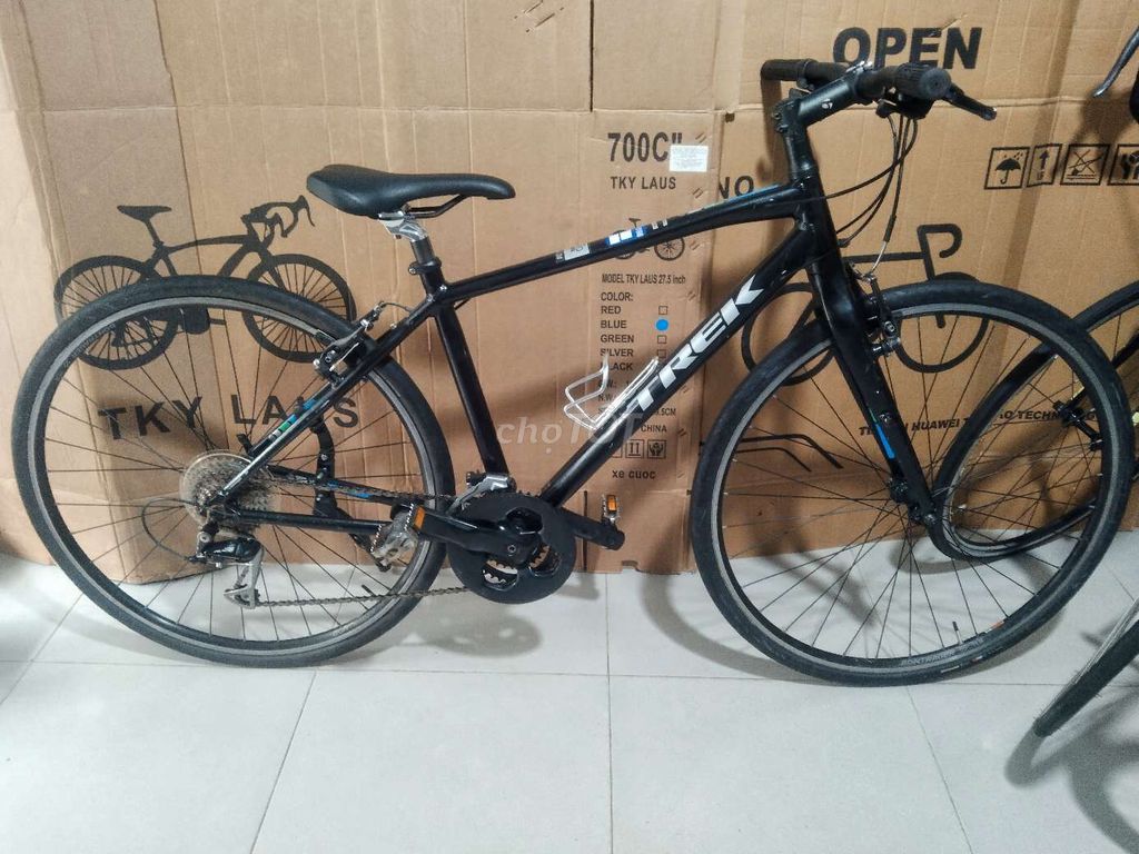 Xe TREK FX 3 khung nhôm phuộc carbon