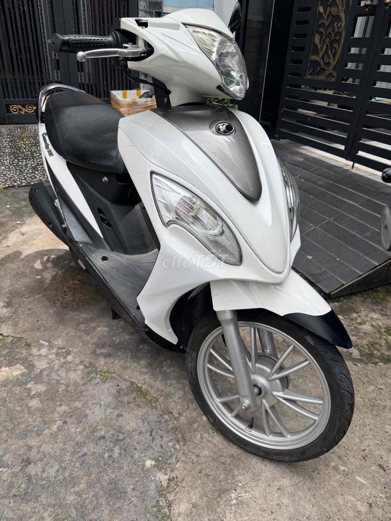 Скутер Kymco Candy 50cc 2020 белый, с документами Хошимина