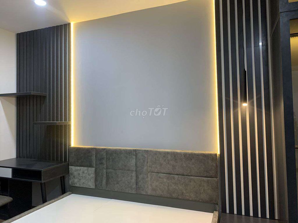 Cho thuê full nội thất diamond riverside 2pn đẹp giá 10 tr, trống 8,5