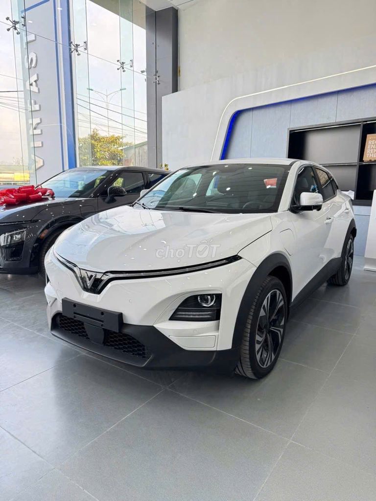 VF6 HỖ TRỢ VAY ĐẾN 90% _TRẢ TRƯỚC CHỈ TỪ 67TR. Mua bán Ô tô tại Quận Bình Tân Tp Hồ Chí Minh được đăng bởi  Vân  VinFast Sài Gòn hình 3